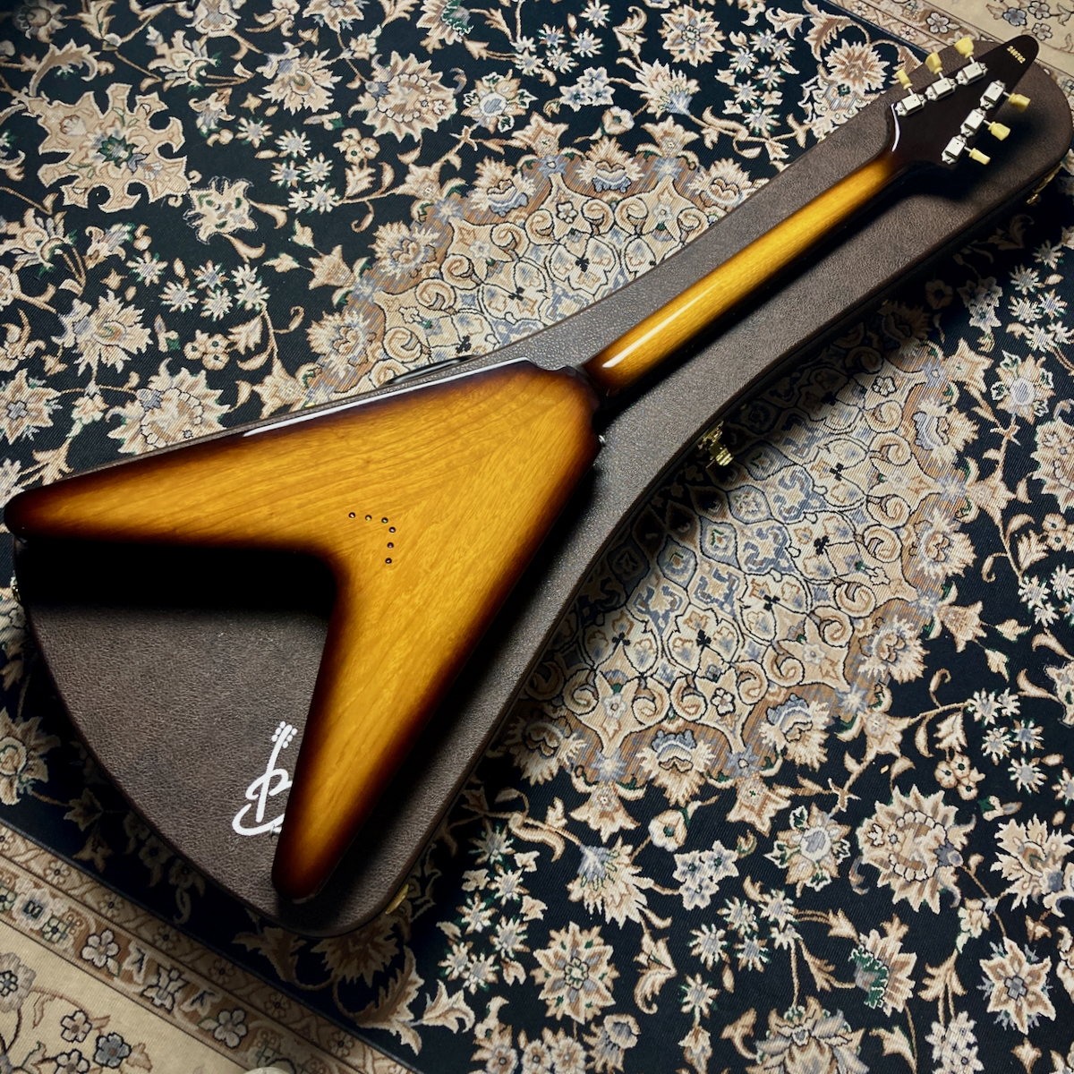 Bizen Works Burned FV Korina w/ Brazilian Rosewood FB