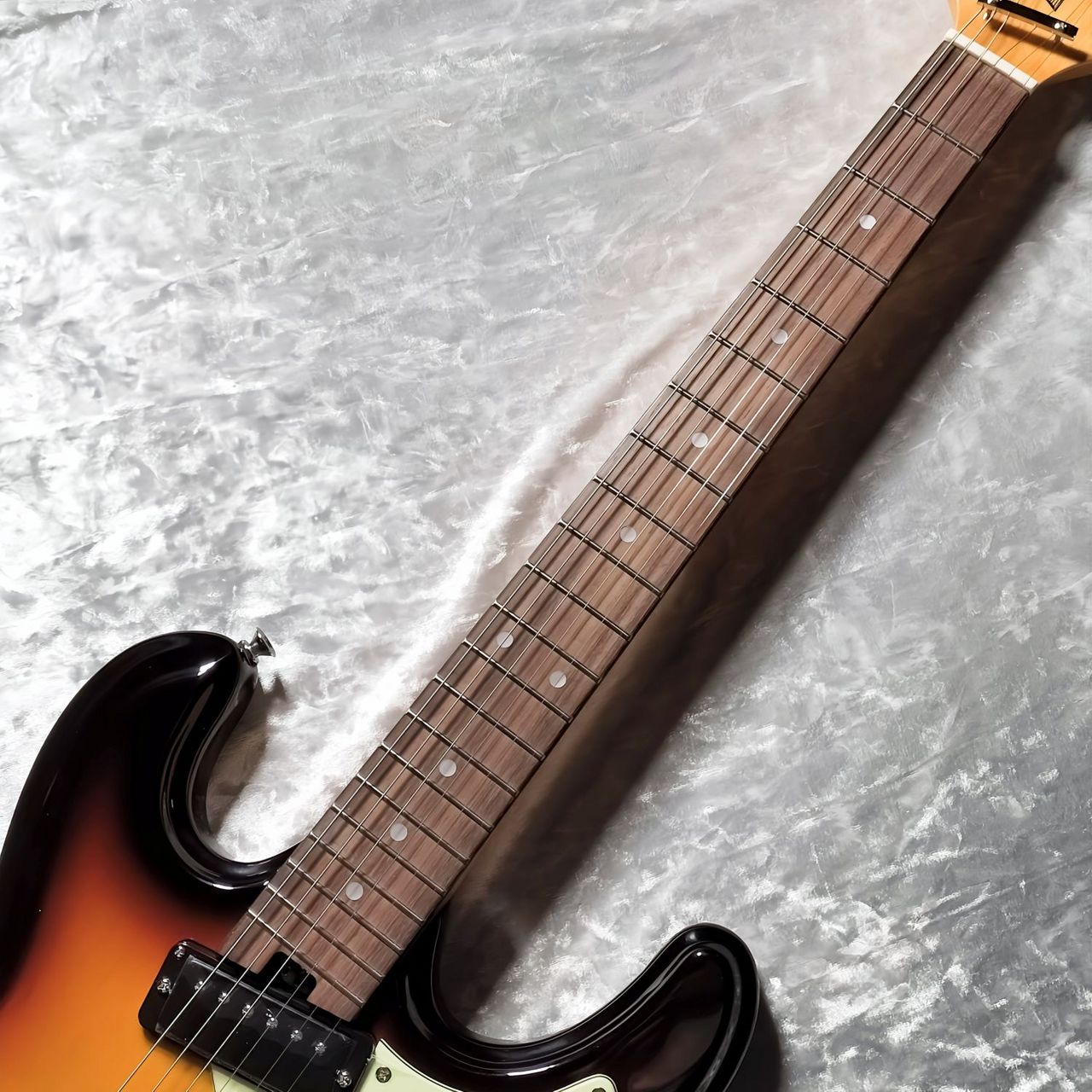 Aria Pro II DM-206 3 Tone Sunburst RETRO CLASSICS 【現物画像
