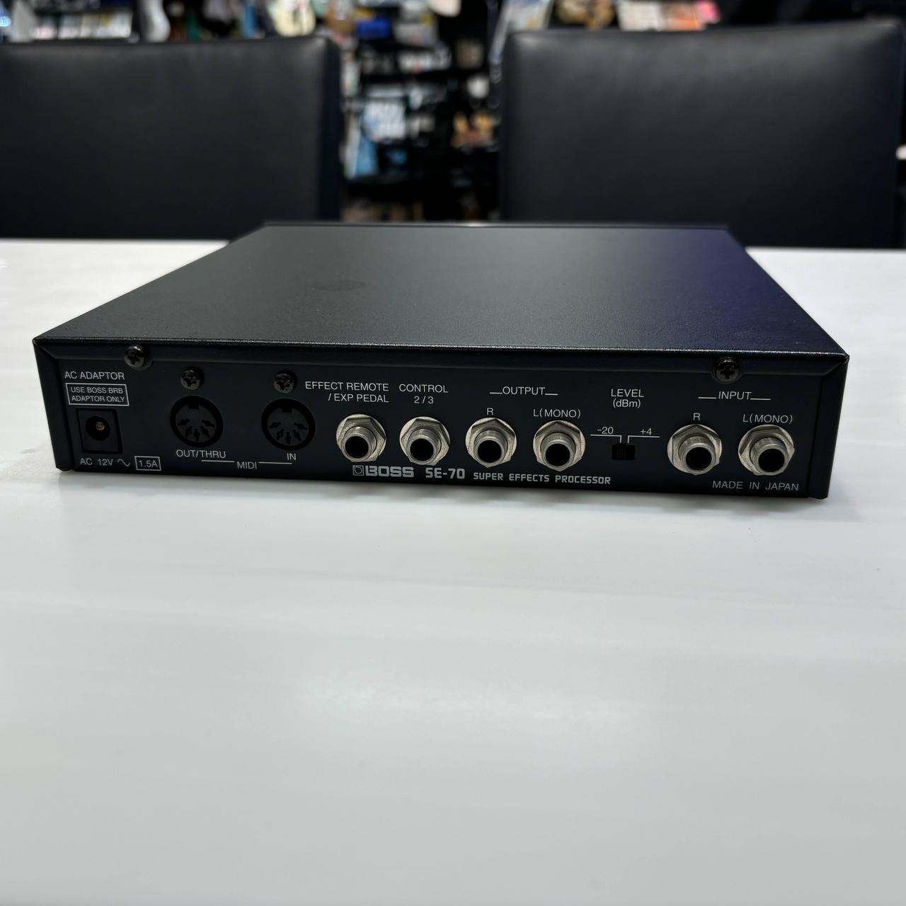 BOSS SE-70 アダプター付属 BOSS SE-70 アダプター付属