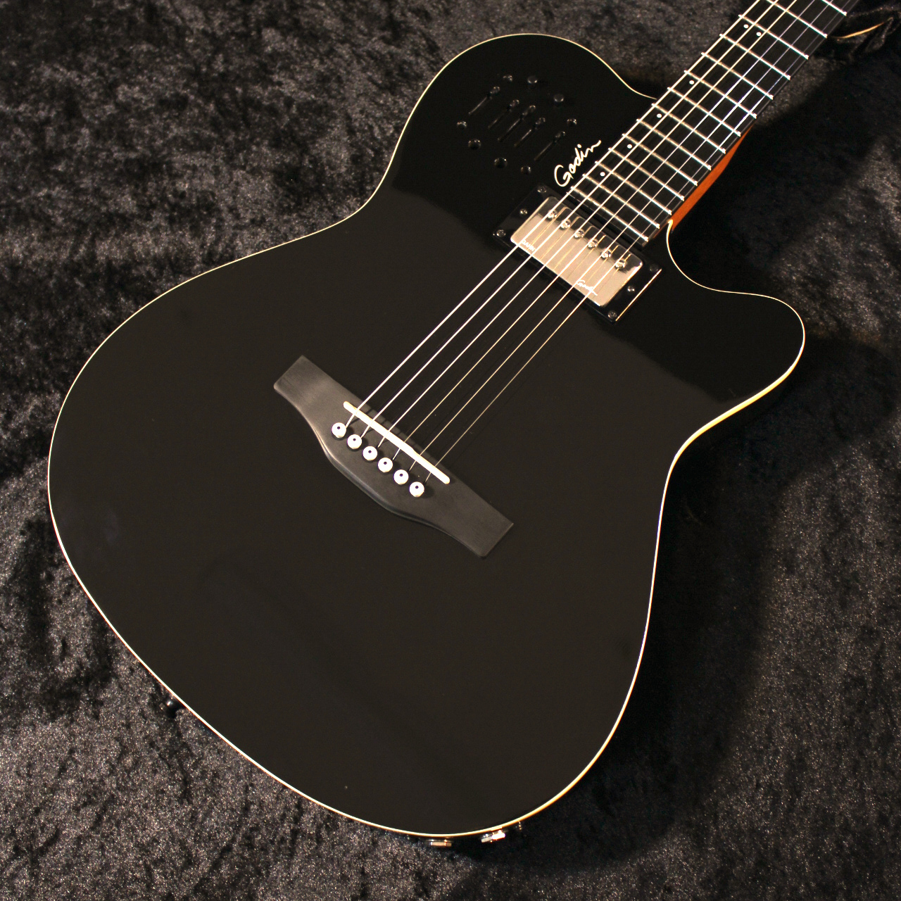 Godin 【USED】A6 Ultra Black 2019年製【福岡店】（中古）【楽器検索