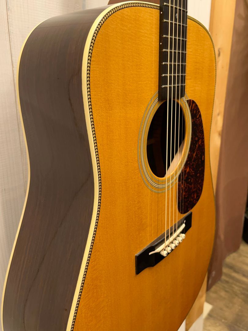 Martin 2002年製 HD-28V ♯866308 【無金利分割OK】（中古）【楽器検索