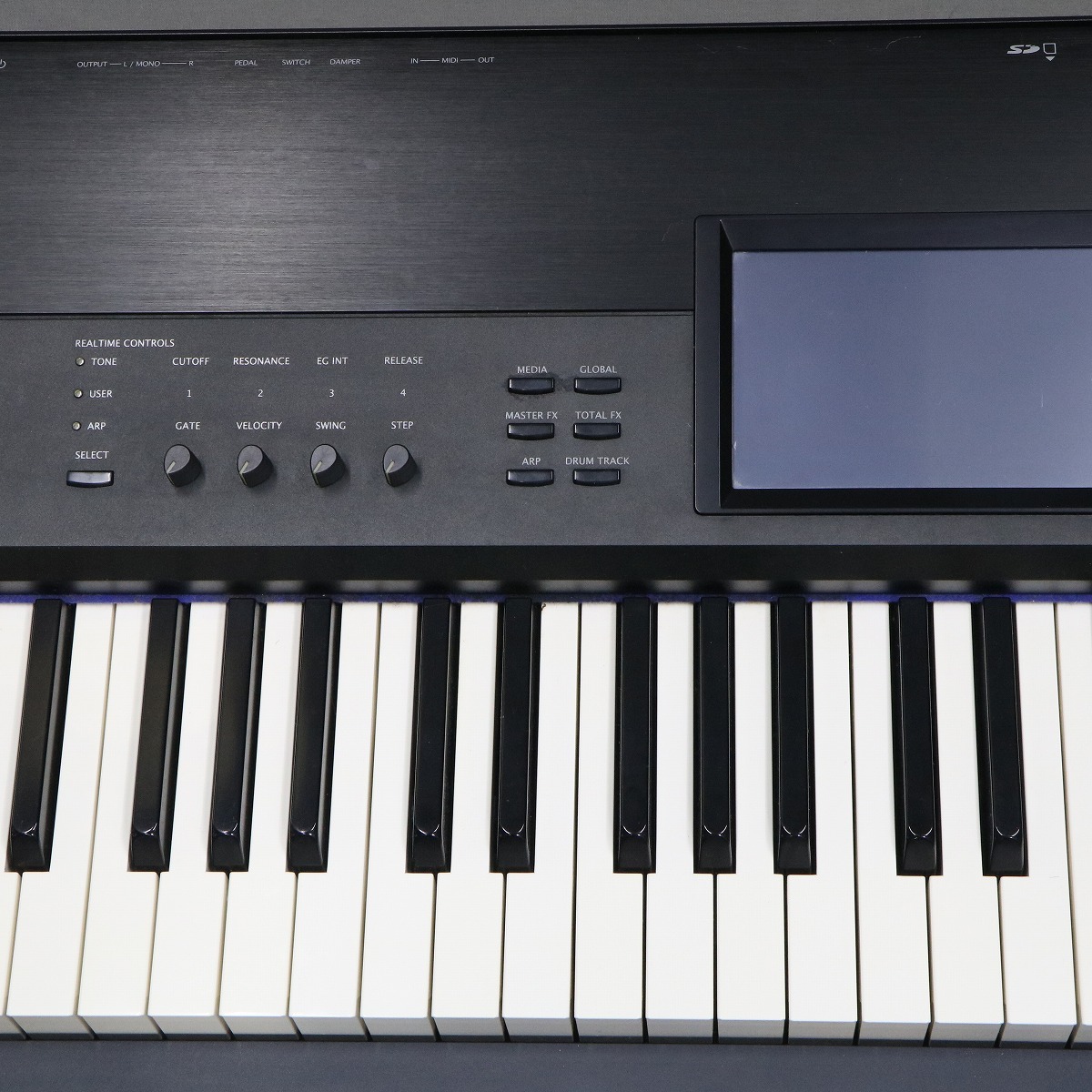 ジャンク扱い　KORG KROME 88 シンセサイザー 88鍵 Amazon.co.jp: KORG キーボードシンセサイザー KROME-88