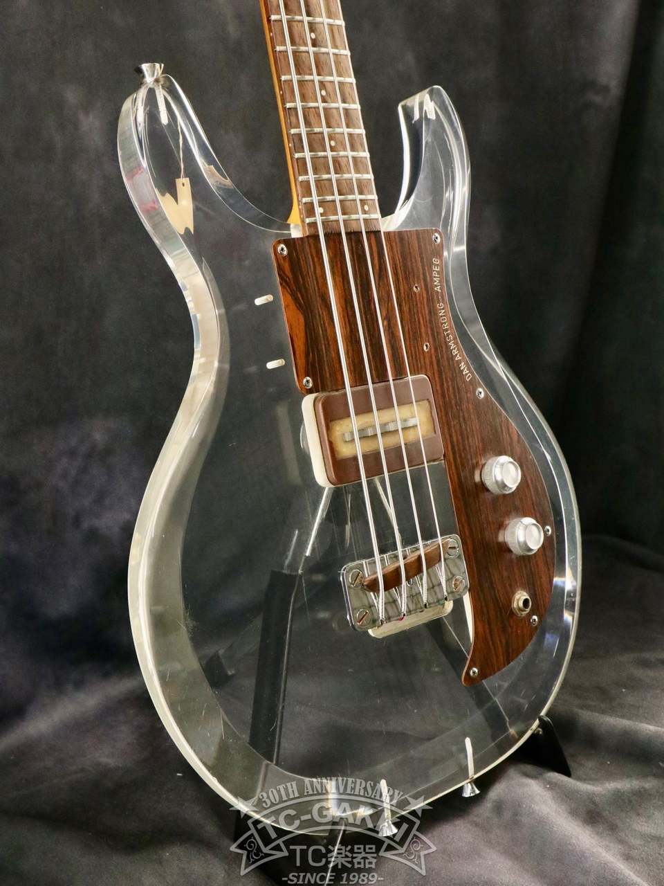 Ampeg Dan Armstrong Lucite Bass（ビンテージ）【楽器検索デジマート】