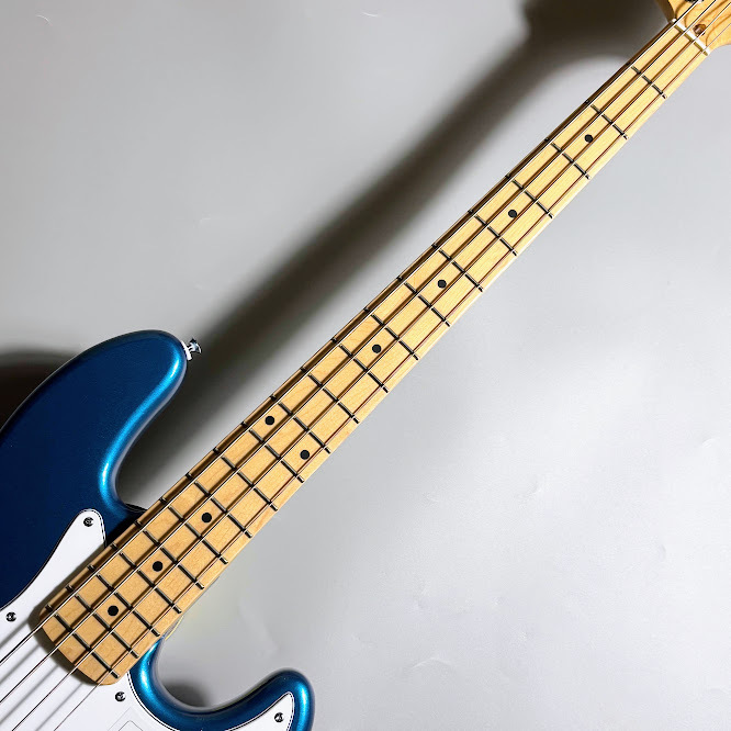 Fender 【限定特価品】Standard Jazz Bass Aqua Marine Metallic