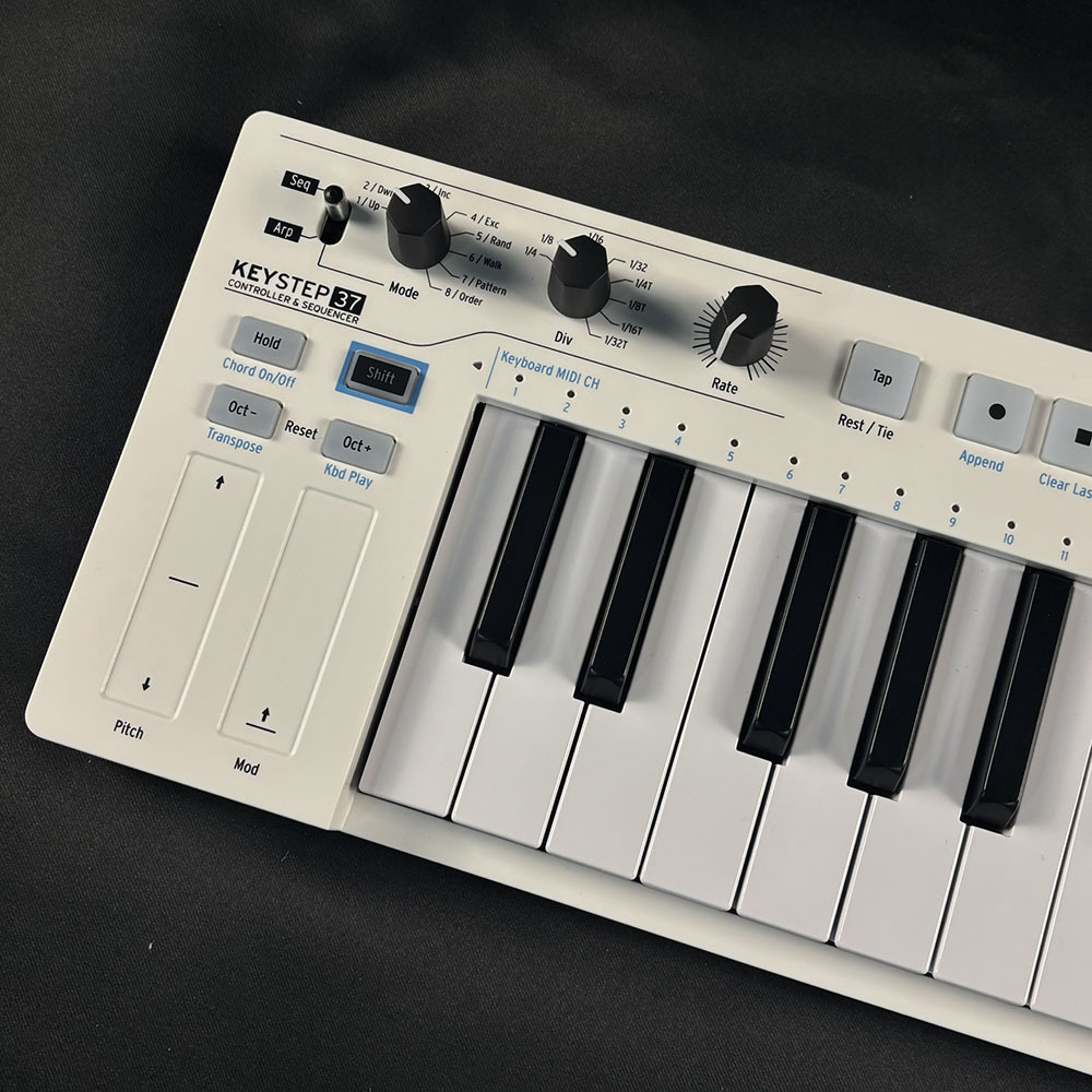 Arturia KeyStep 37（中古）【楽器検索デジマート】