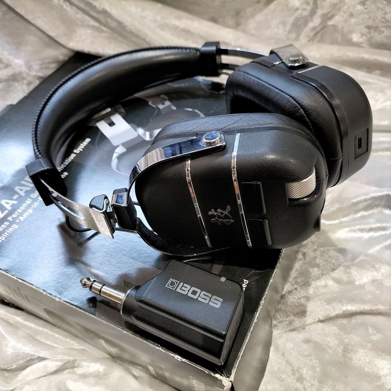 BOSS WAZA-AIR ワイヤレスヘッドホン箱、説明書付き