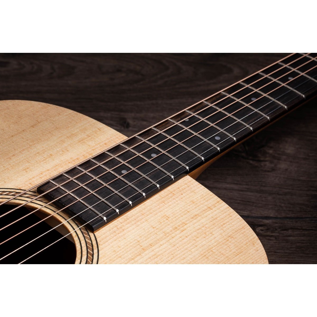 Taylor Academy 10e テイラー アカデミー エレアコ ES-B Academy 10e Walnut Acoustic-Electric Guitar | Taylor Guitars
