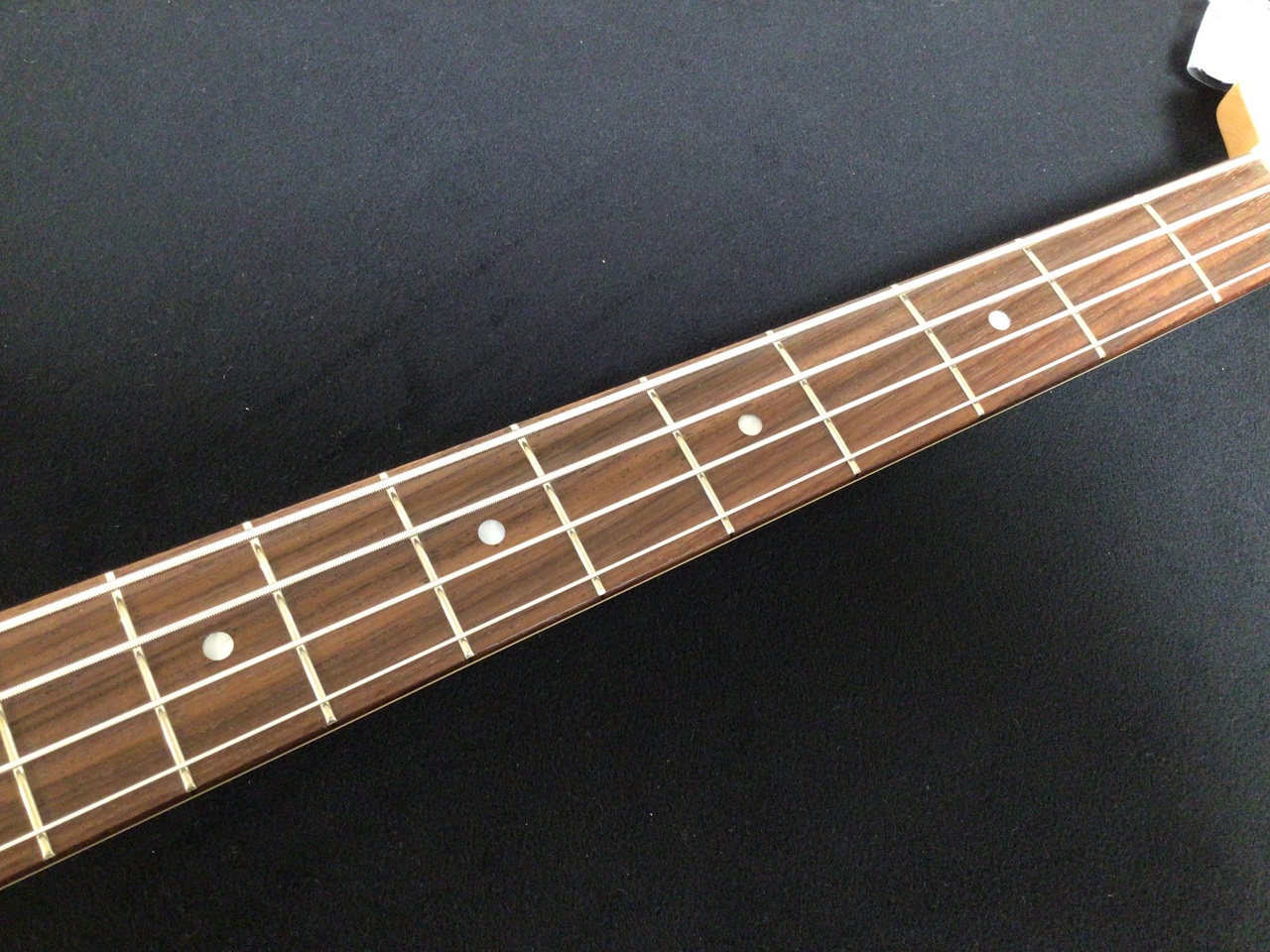 Fender Made in Japan Traditional 70s Precision Bass
