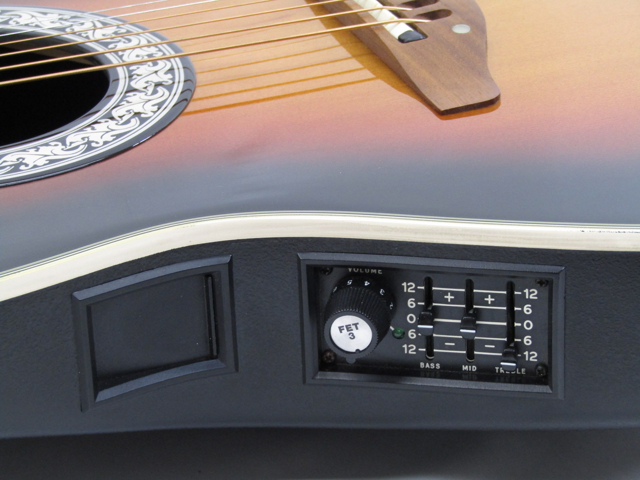 Ovation 1860 Custom Balladeer 【浦添店】（中古/送料無料）【楽器