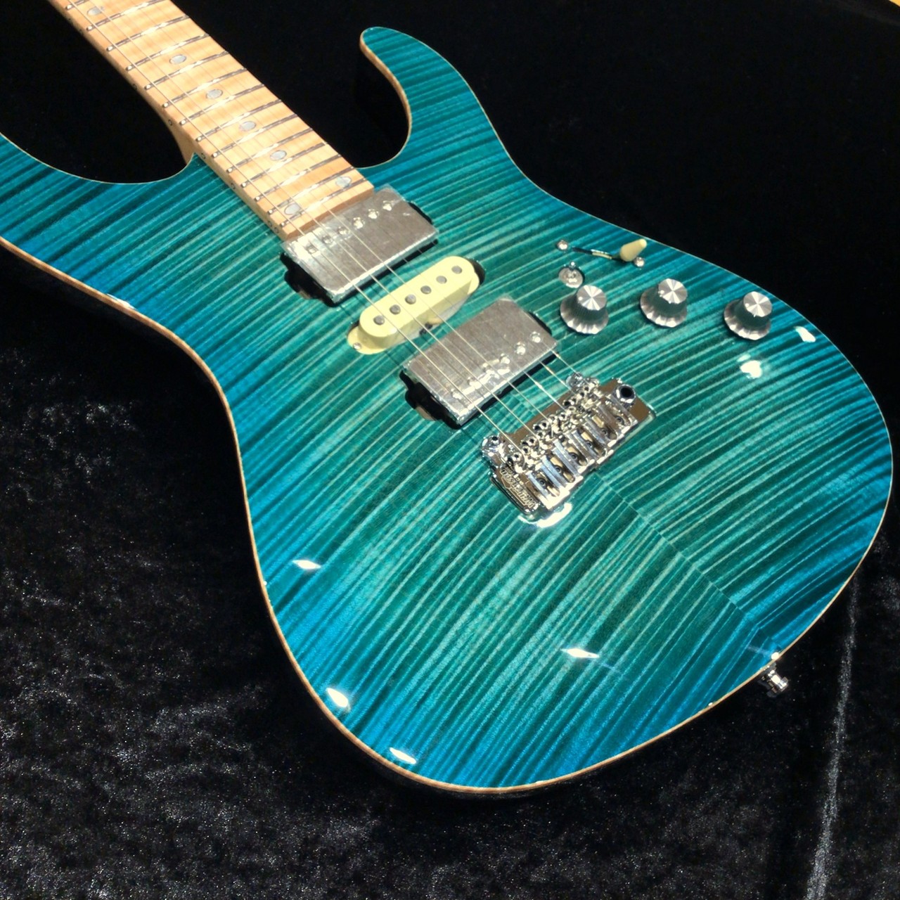 FREEDOM CUSTOM GUITAR RESEARCH Hydra 24F Premium Grade Flamed