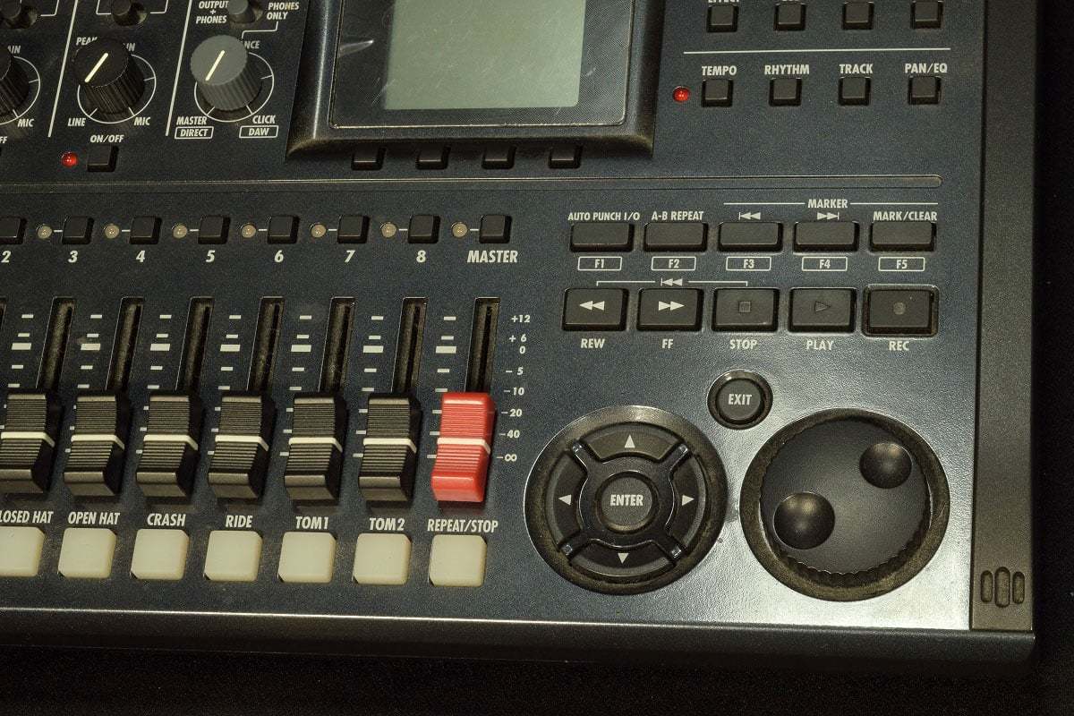 ZOOM R8 レコーダー サンプラー インターフェース　箱無し ZOOM