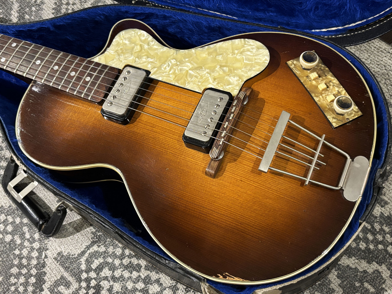 Hofner 1960s Club 50 Sunburst（ビンテージ）【楽器検索デジマート】