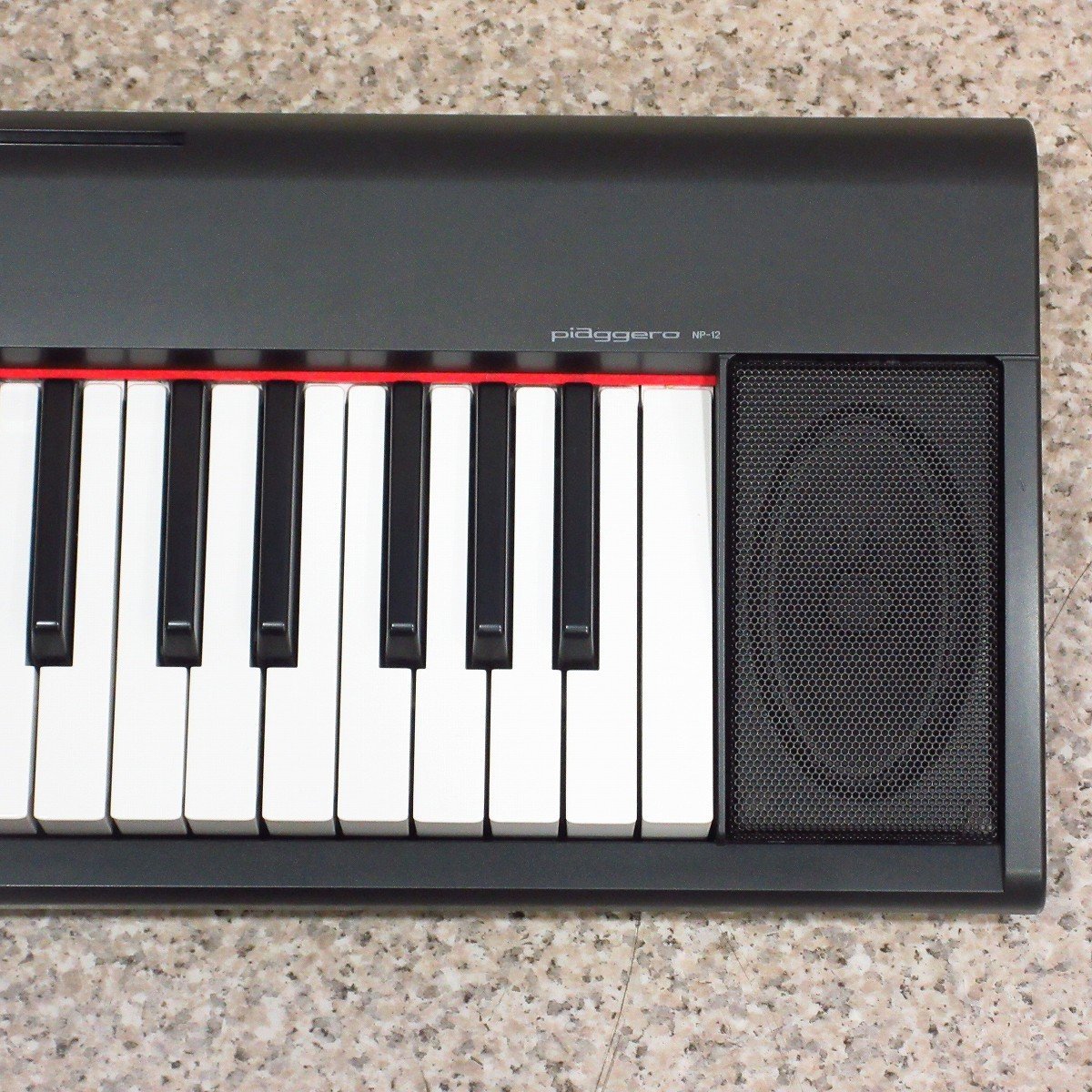 Amazon.com: Yamaha NP12B KIT | 61 Key Entry Level Piaggero