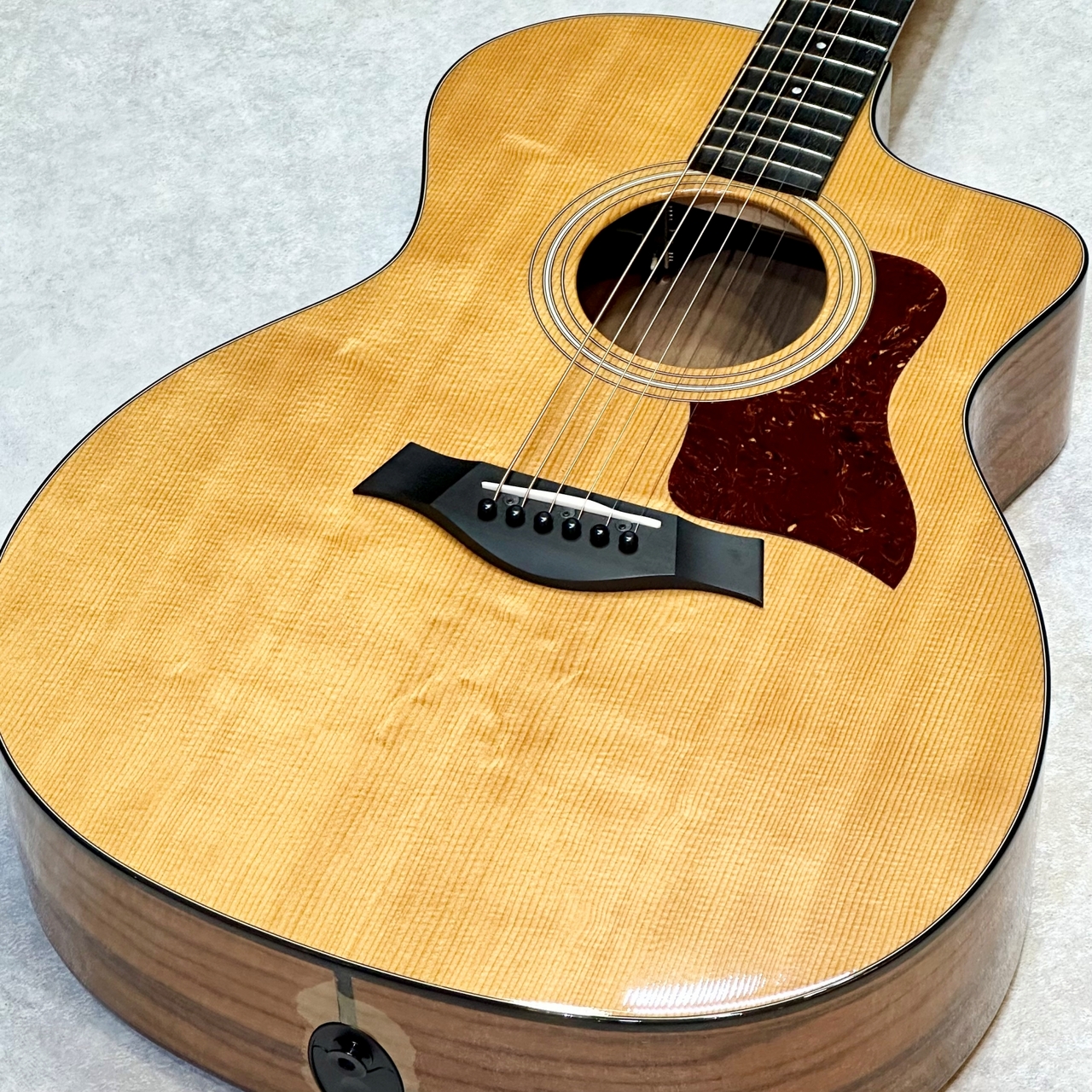 Taylor 214ce Rosewood都内手渡し限定 Taylor 214ce Rosewood都内