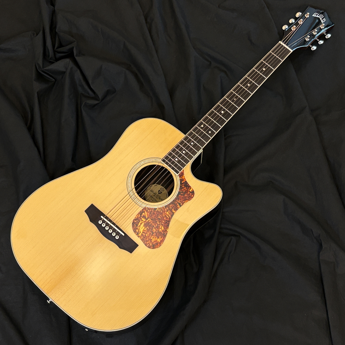 GUILD D-260CE DELUXE NAT（B級特価）【楽器検索デジマート】