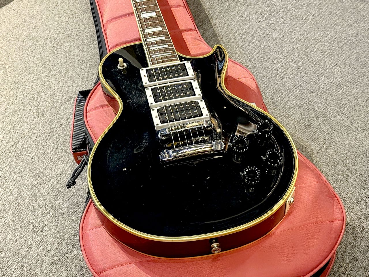 Aria Pro II LP-600B（ビンテージ）【楽器検索デジマート】