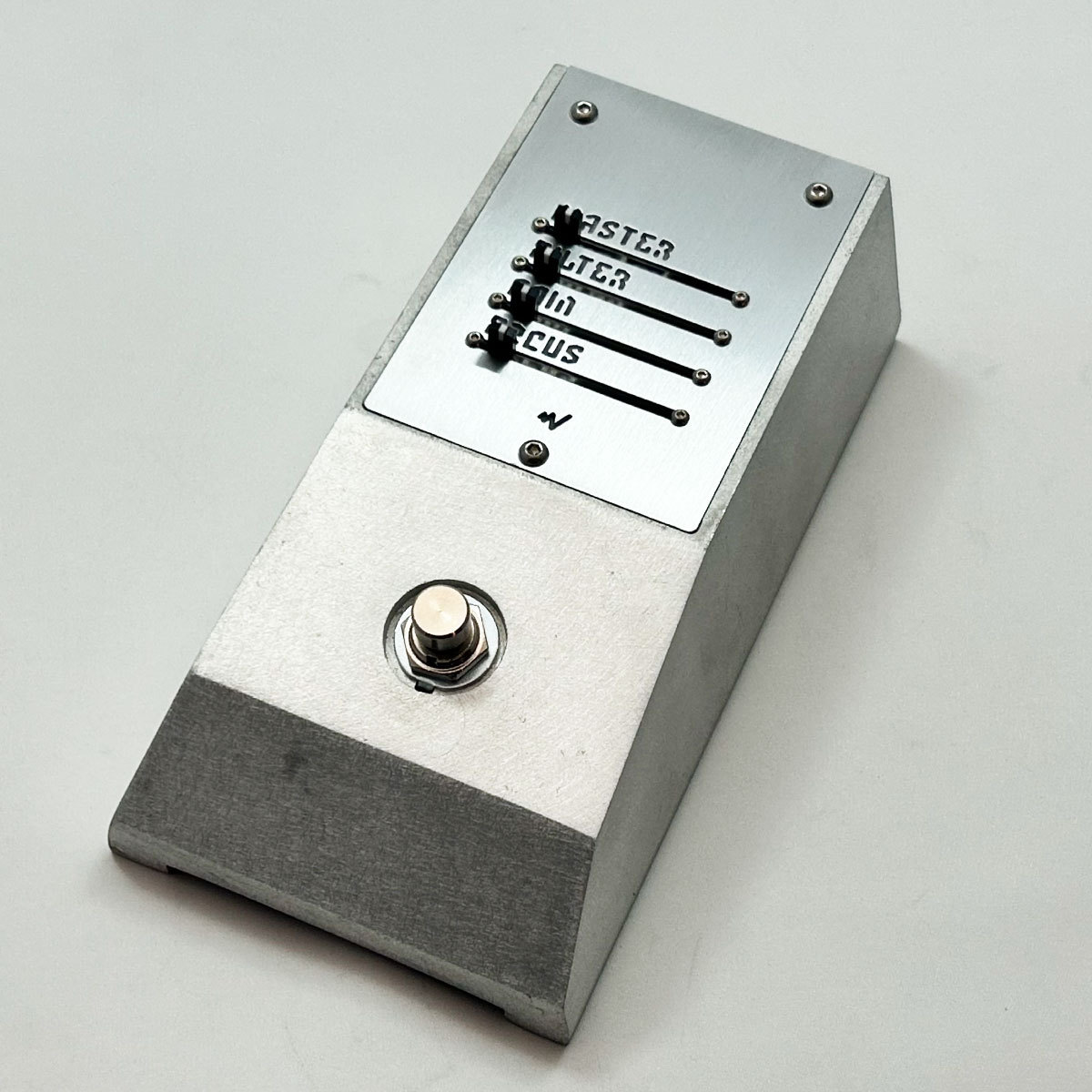 ELECTRONIC AUDIO EXPERIMENTS (EAE) OxEAE Boost（新品）【楽器検索