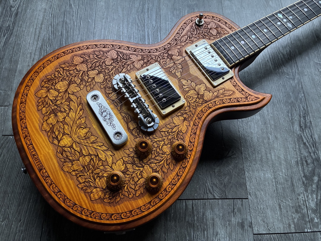 Zemaitis CS22SU Wood Leaf VP FLAME MAPLE ProtoType 2018 【紹介動画