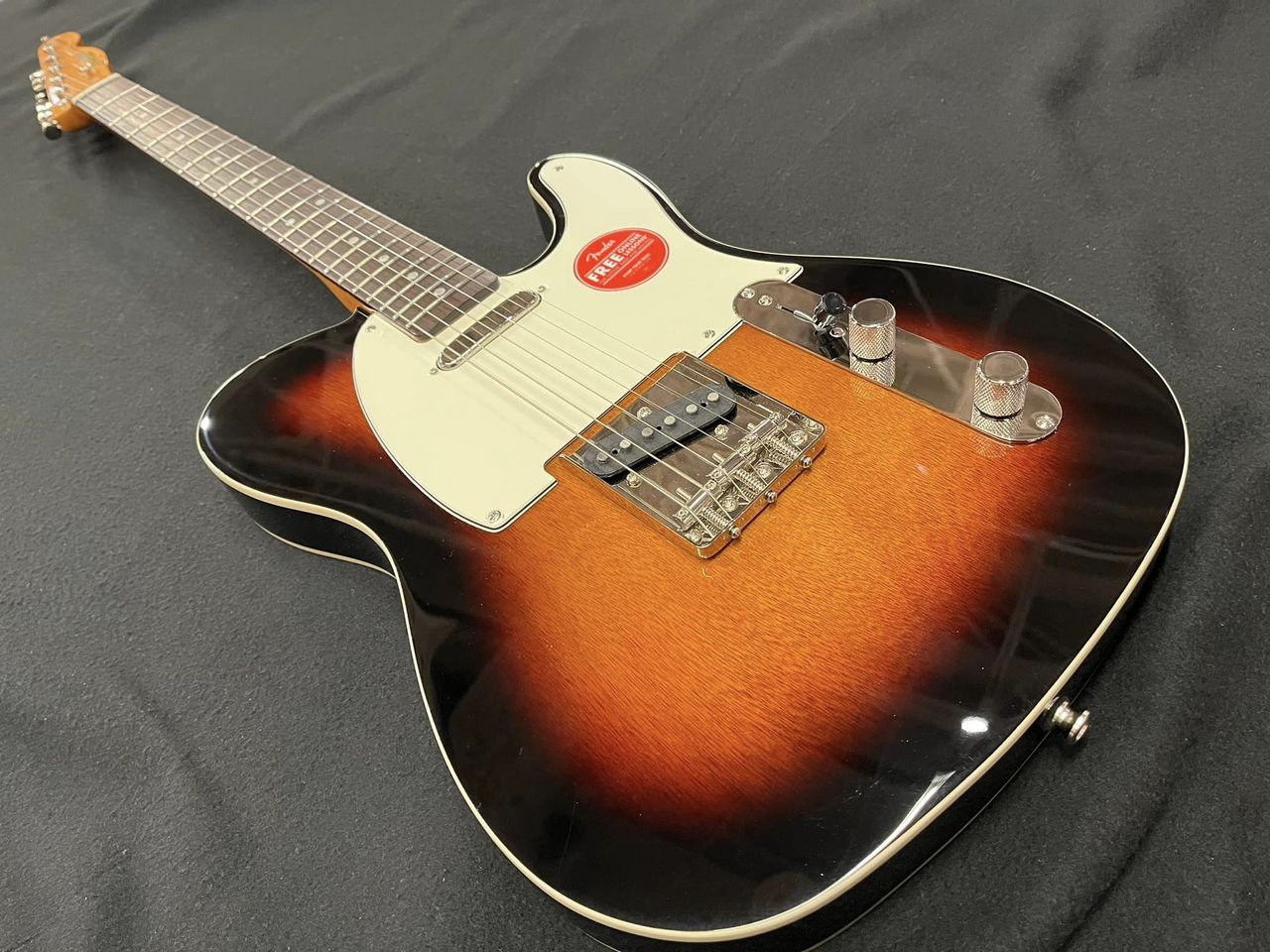 Squier by Fender CLASSIC VIBE '60S CUSTOM TELECASTER 3Tone