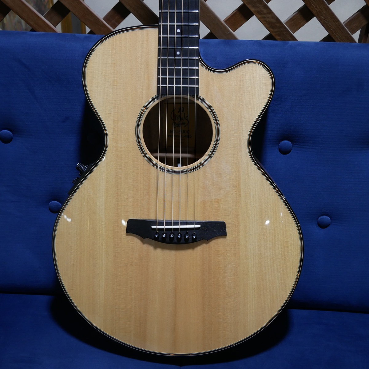 Crews Maniac Sound ES-1500C / Premium Limited / Blackwood 【Silver