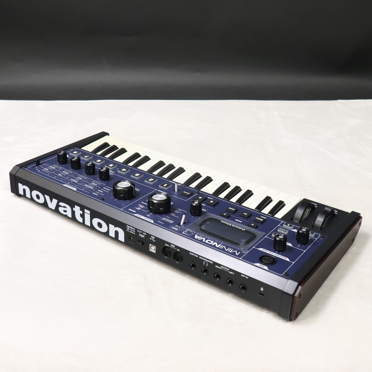 Novation MiniNova 【梅田店】（中古/送料無料）【楽器検索デジマート】