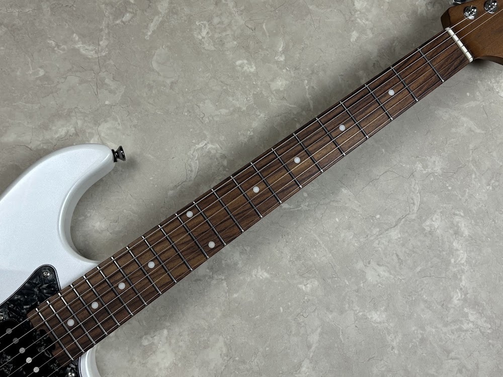 Bacchus SGS-STD RSM/R PWH エレキギター Japan Tune-up Series