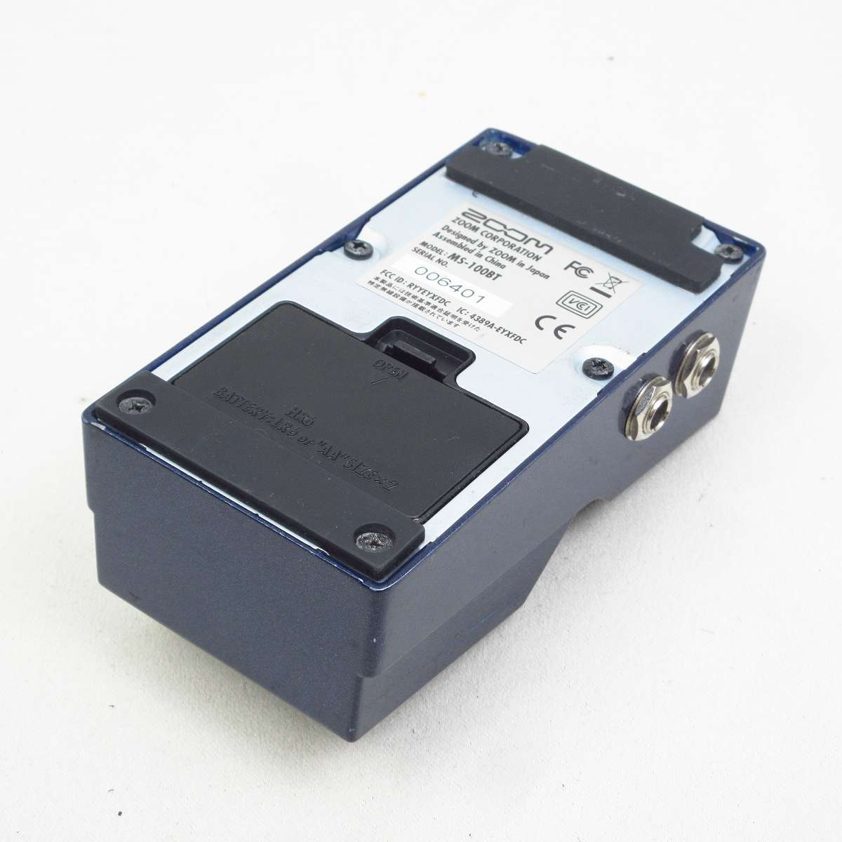 ZOOM MS-100BT MultiStomp Guitar Pedal with Bluetooth マルチ