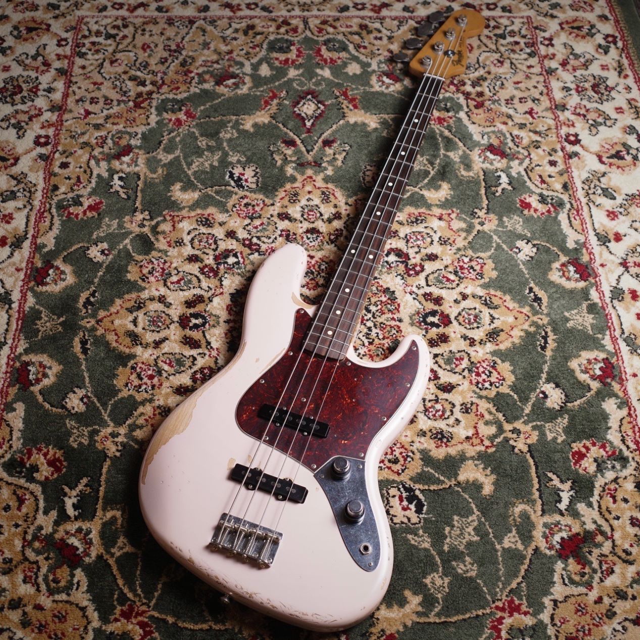 Fender Artist Series Flea Jazz Bass Roadworn ShellPink【USED 4.16  
