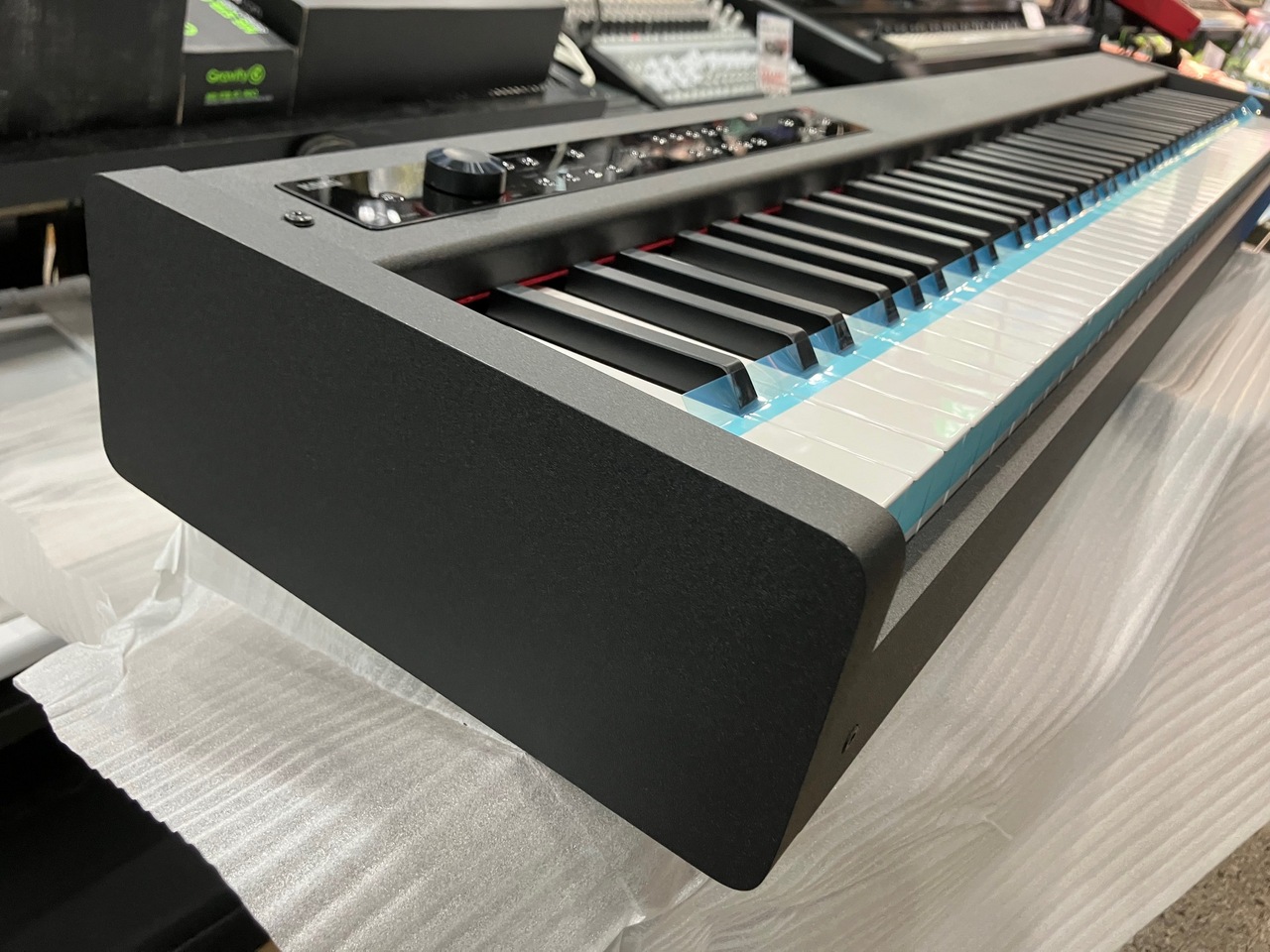KORG D1 DIGITAL PIANO【1台限定アウトレット特価】【ローン分割