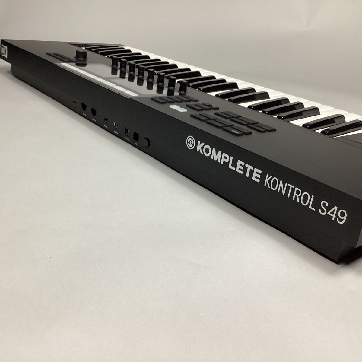NATIVE INSTRUMENTS KOMPLETE KONTROL S49 MK2 MIDIキーボード 49鍵盤 ...