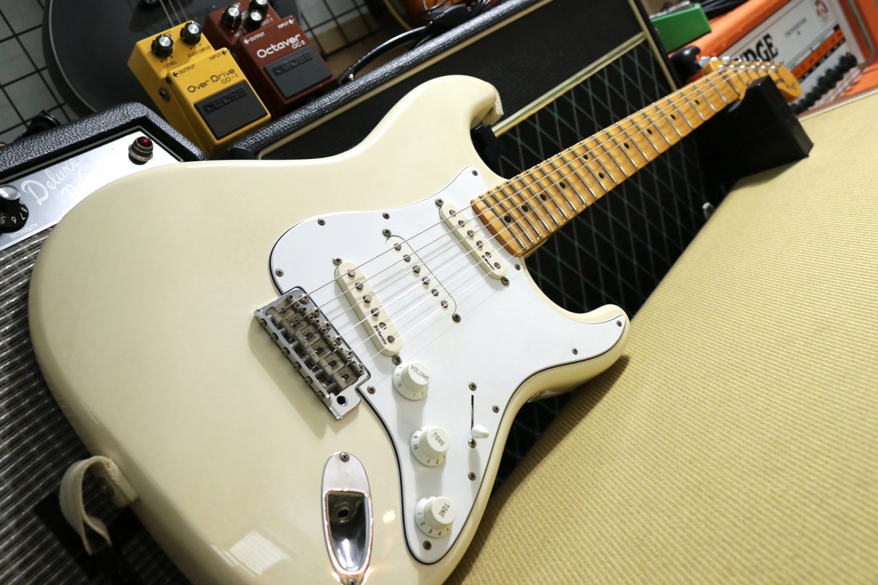 【SALE低価】希少 Fender Japan ST71-140YM イングヴェイ スキヤロップ ストラト ディマジオ フェンダー ジャパン フェンダー