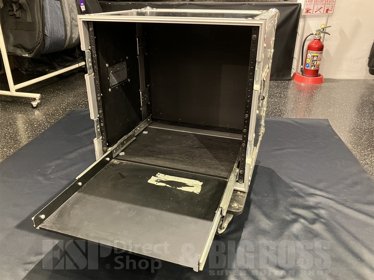 中古音響機材 DUPLEX 10U キャスター付きラックケース】山陽電子