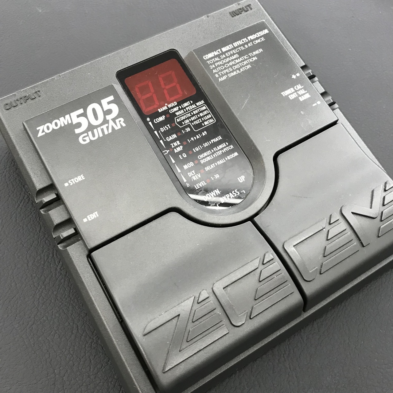 ZOOM 505 Multi-Effects Pedal（中古）【楽器検索デジマート】