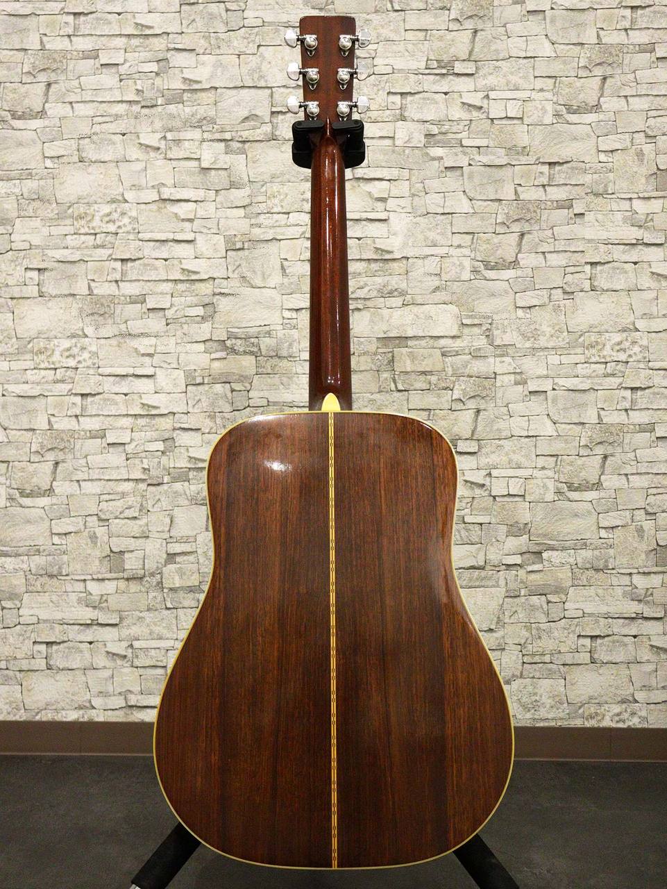 希少 70年代 Martin d-28 1976年製 ブラックHC付 hqdefault.jpg