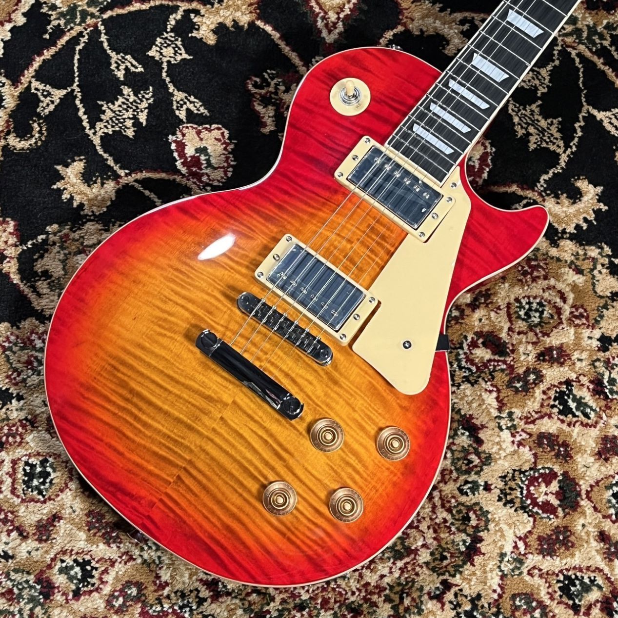 BUSKER'S 【現物画像】BLS-500 HCS ヘリテイジチェリーサンバースト