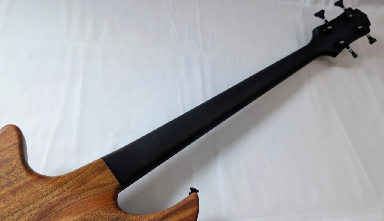 ギター Shango イケベ楽器池袋店様にてSagoベース新入荷！ | Sago New Material