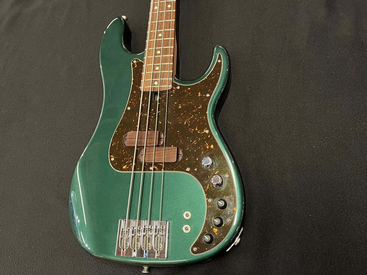 Xotic XP-1T 4st Sherwood Green Metallic（中古）【楽器検索