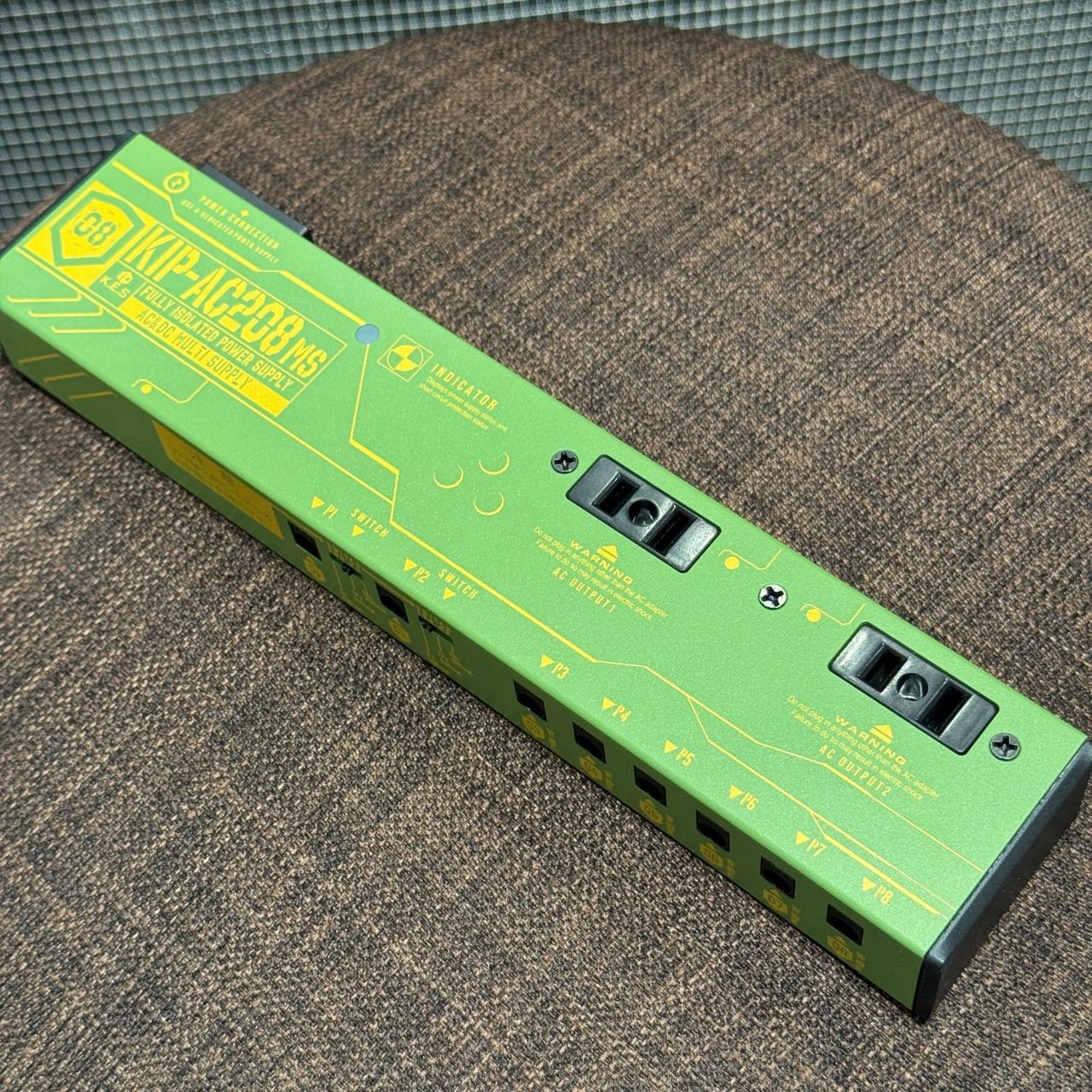 パワーサプライ　ギター　ベース K.E.S KIP-AC208MS コンセント付き パワーサプライ エフェクター用