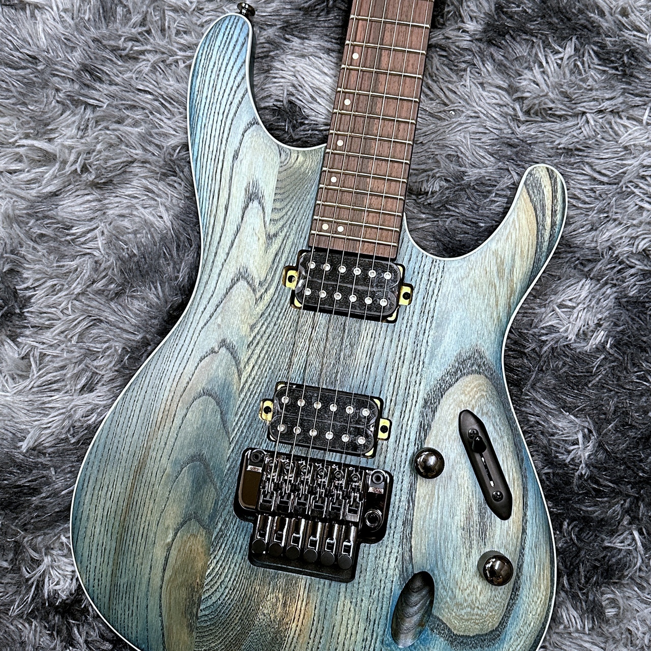 Ibanez S520AH-OBF (Cosmic Blue Flat) 【展示入替特価】【SPOTモデル