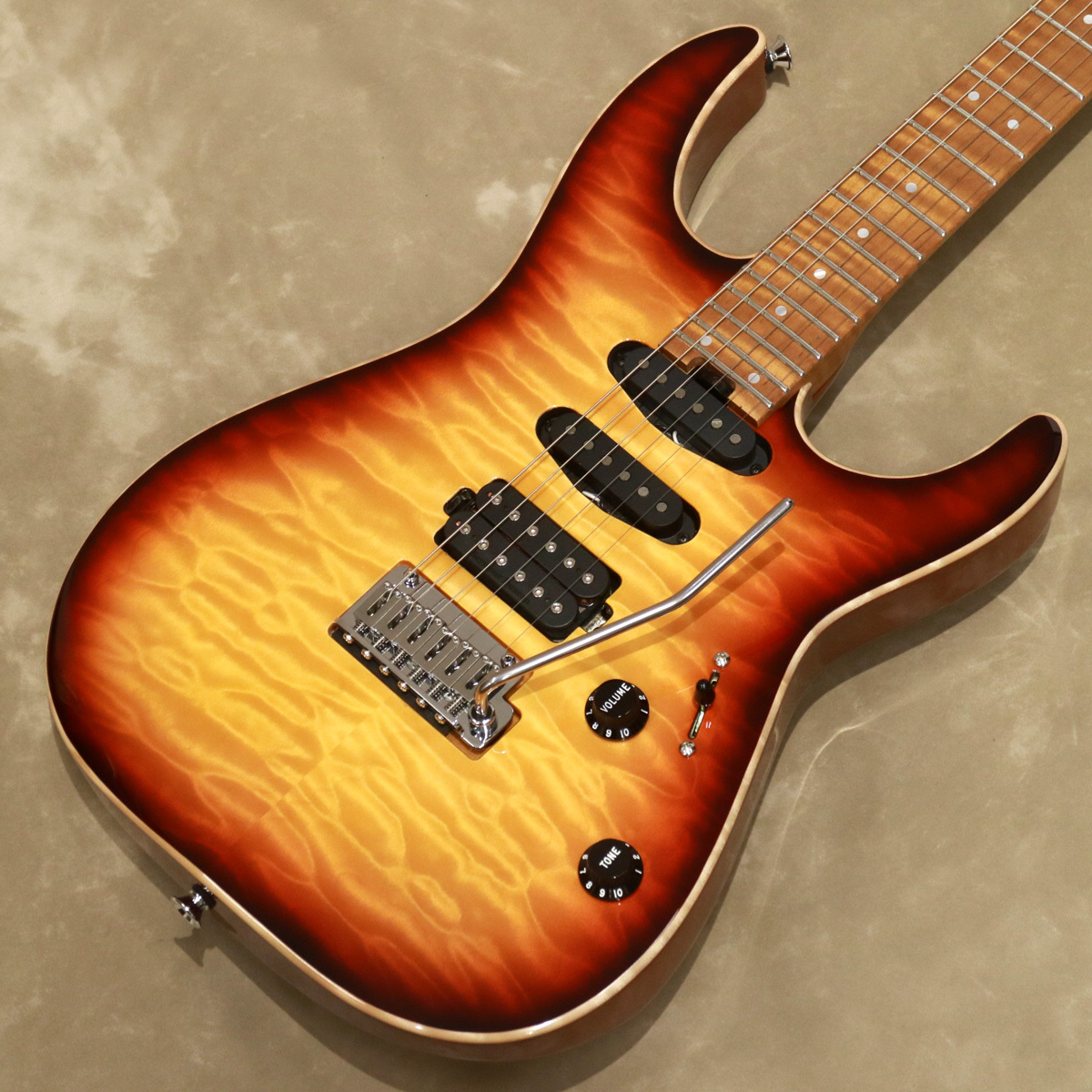 Charvel USA Select Dinky DK24 HSS 2PT CM QM, Autumn Glow（新品/送料無料）【楽器検索デジマート】