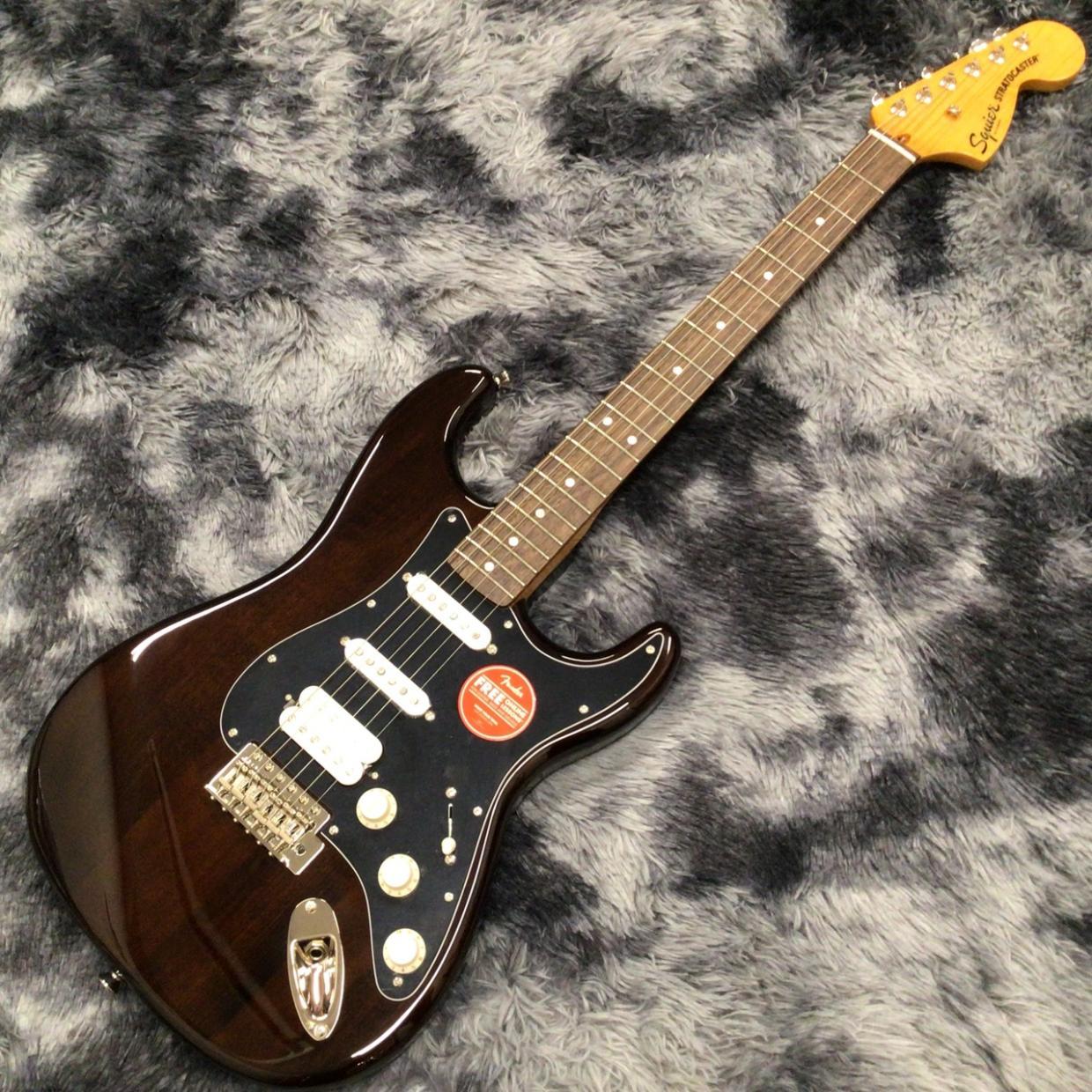 Squier by Fender Classic Vibe '70s Stratocaster HSS, Laurel Fingerboard, Walnut 사진 6