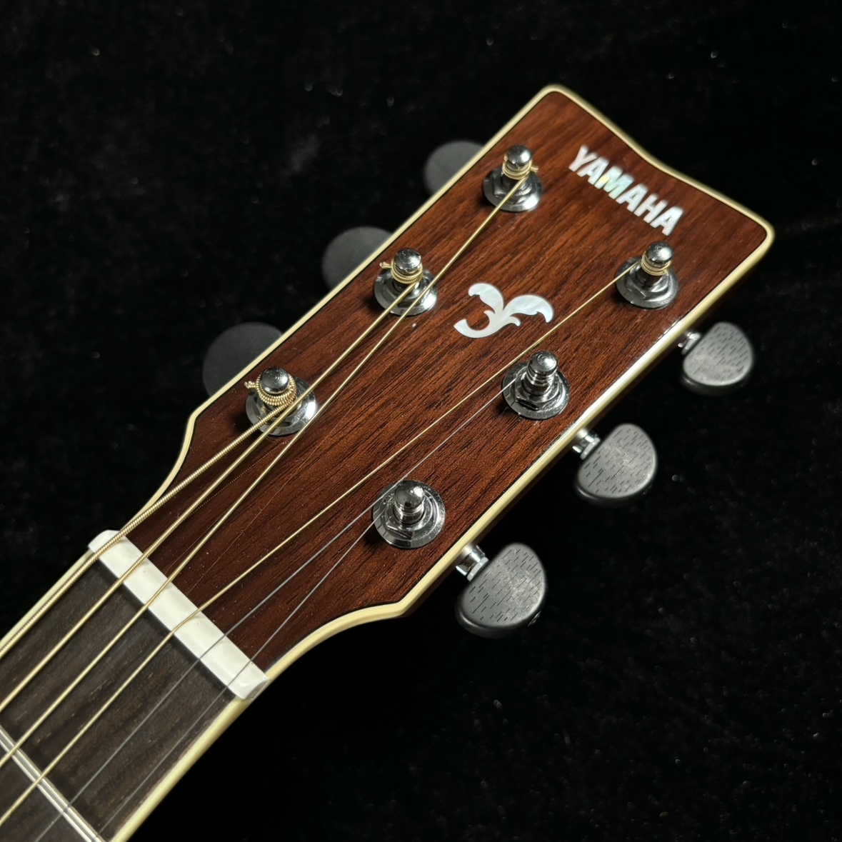 YAMAHA FSX825C BS(ブラウンサンバースト) アコースティック