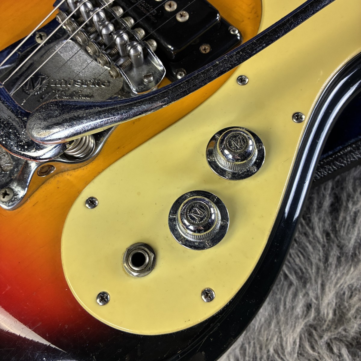 Mosrite The Ventures Model 1966（ビンテージ/送料無料）【楽器検索