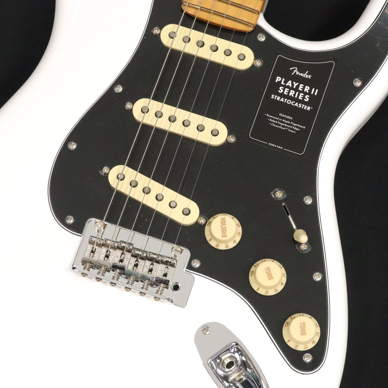 Fender Player II Stratocaster, Maple Fingerboard, Polar White（新品）【楽器検索デジマート】