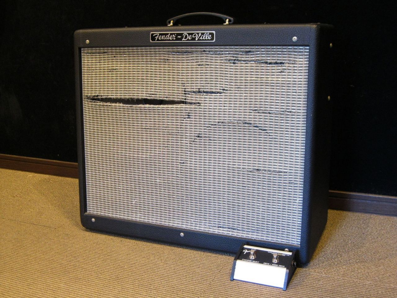 【動作確認済】 Fender HOT ROD DEVILLE 212 ギターアンプ ビンテージ 動作良好 鈴木迅（Laura day romance）が愛用するFender Hot Rod DeVille 212 Ⅳ
