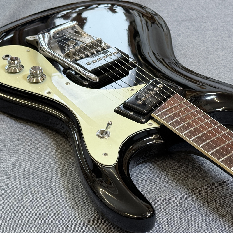 Mosrite The Ventures Model / BLK （中古）【楽器検索デジマート】