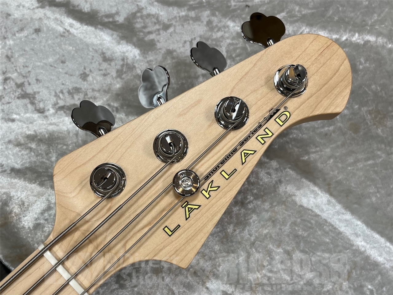 Lakland SL44-94 Deluxe/M【Black Translucent】（新品/送料無料