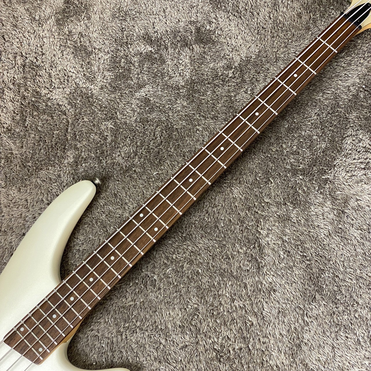 Ibanez SR300 アクティブベース　メンテ済み　新品弦　送料無料 Ibanez SR300【尾張小牧店】（中古/送料無料）【楽器検索