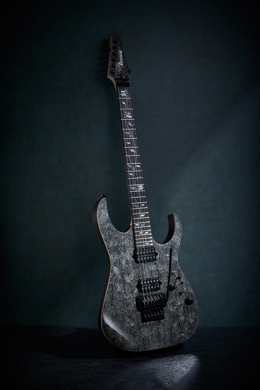 【極美品】 Ibanez アイバニーズ エレキベース ブラック　ベース　D 美品 Ibanez アイバニーズ レスポールタイプ エレキベース