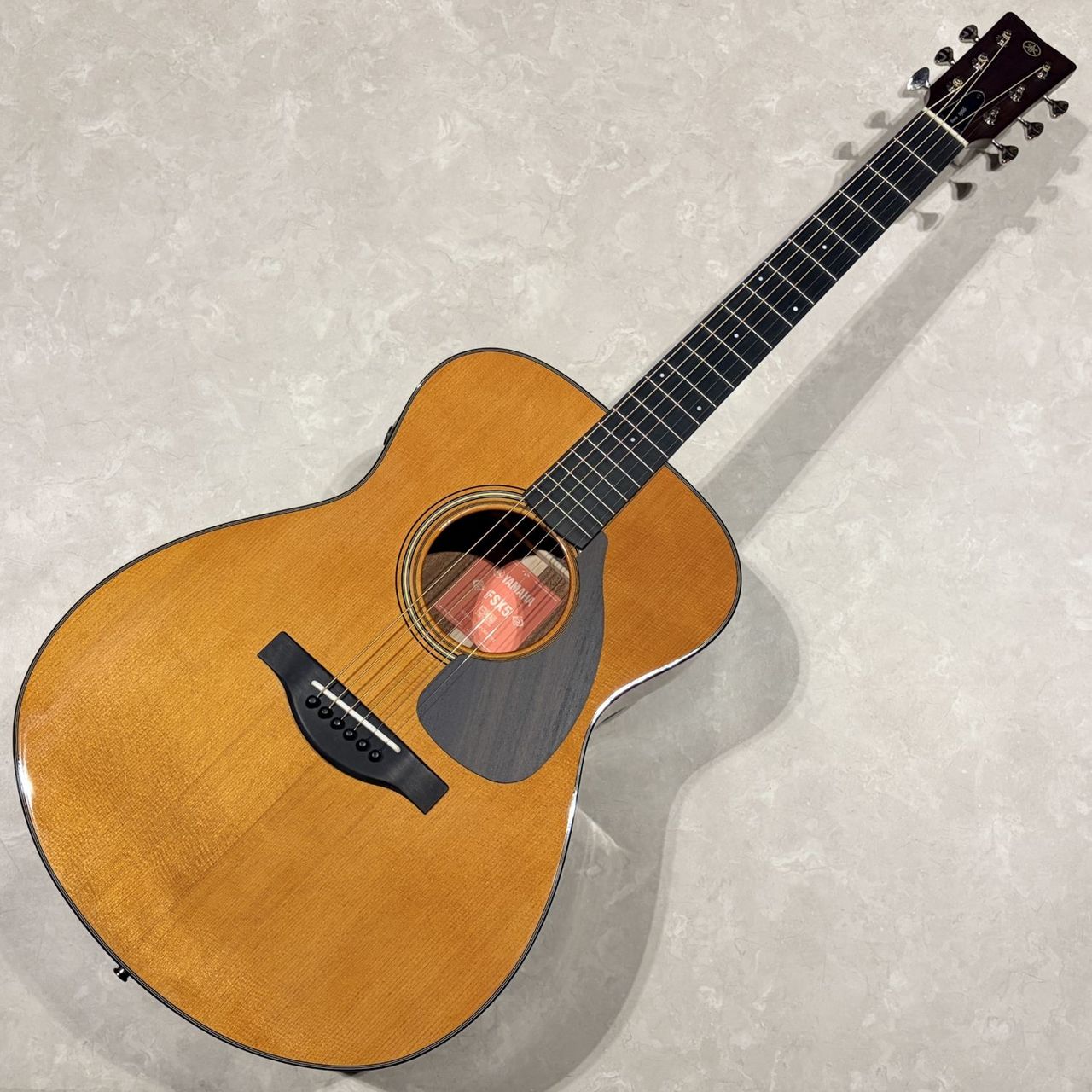 YAMAHA FSX5 GLOSS Red Label エレアコ 【国産】コンサートスタイル